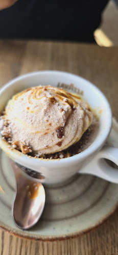 MENO MALE Pizza Napoletana No 970 - Gastronomia