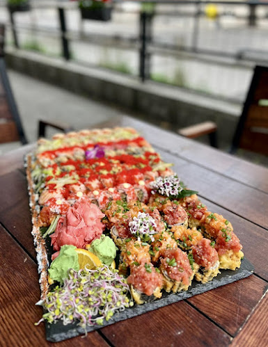 Comments and reviews of Yoko Sushi