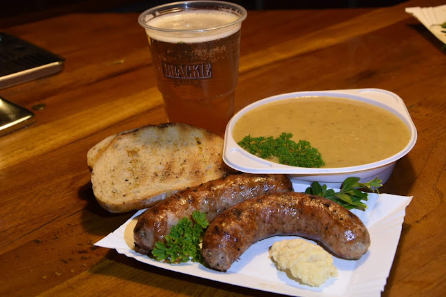 Grill Bar Rekord przy A4 zjazd