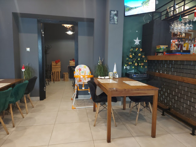 Kolejowa 33, 43-502 Czechowice-Dziedzice, Polska