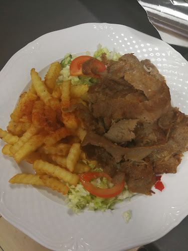 Jadłodajnia Turecka Kebab Alfarana - Gastronomia
