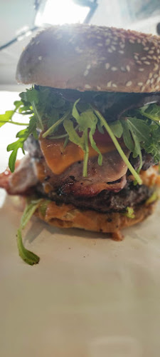 Comentarii opinii despre Afera Pizzera