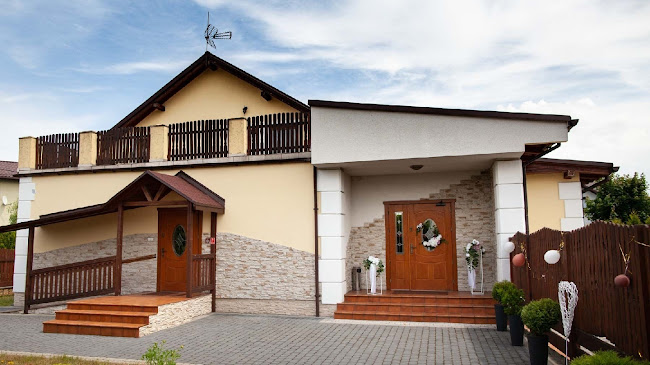 Opinii despre Dom Przyjęć Na Dębowej în Żory - Gastronomia