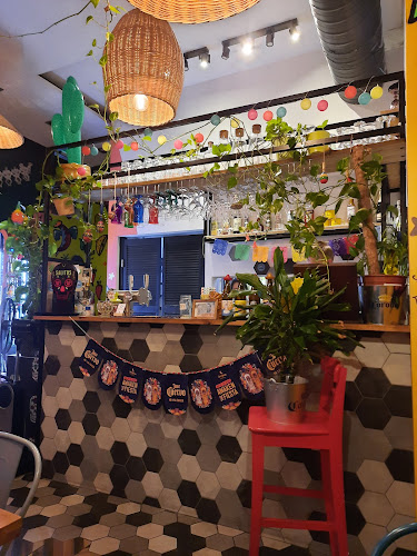 Opinii despre Amigos Mexican Restaurant în Poznań - Gastronomia