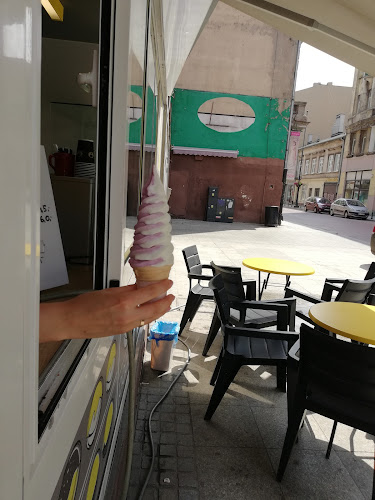 Najlepsze pączki w mieście - "TAK" Lody, Gofry Pączki