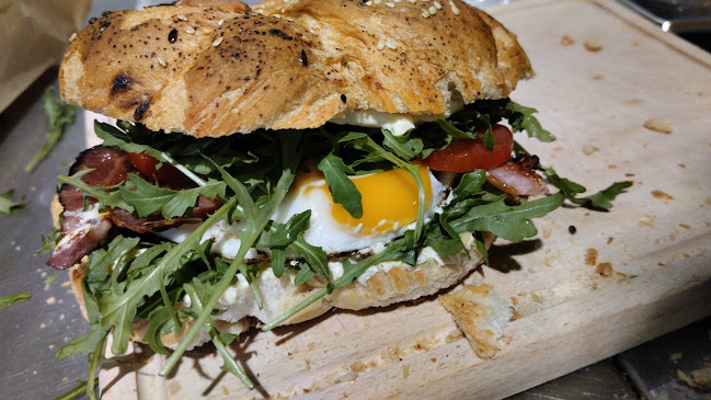 http://facebook.com/smakibabci