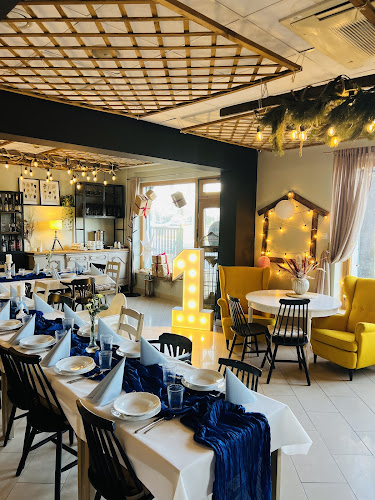 Comentarii opinii despre Family Restaurant & Cafe