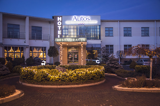 Restauracja i Hotel Autos: Tradycyjna Polska Kuchnia w Solcu Kujawskim - Solec Kujawski