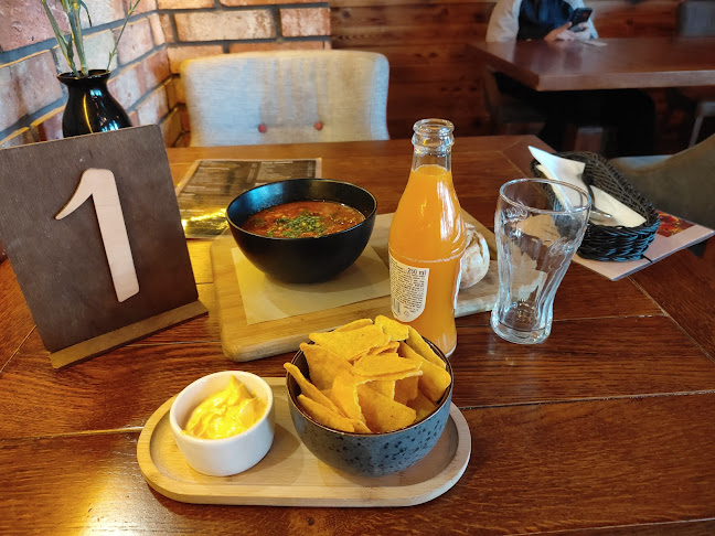 Pizzeria i kebab "U Braci"