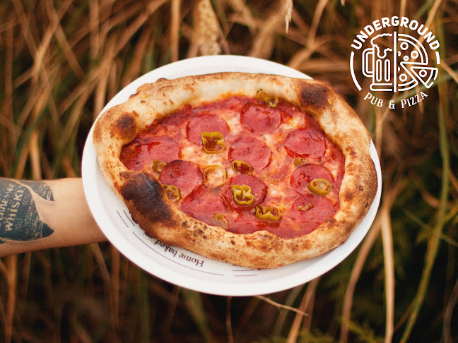 Underground Pub & Pizza