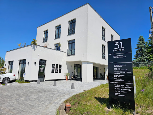 Wino i włoskie zaułki - Mikołów