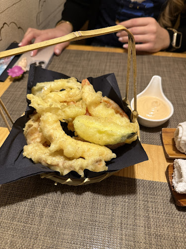 Dom Sushi