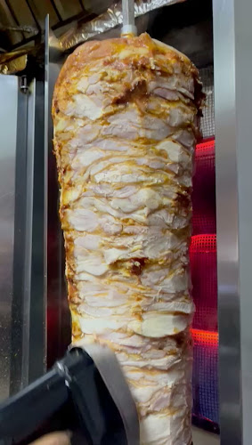 Opinii despre Alif kebab & Restaurant Zyrardów în Żyrardów - Gastronomia