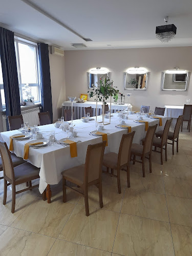 Kmicic - Restauracja - Praszka