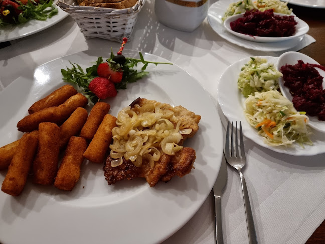 Fin de Siecle. Restauracja. Baza noclegowa. Denesiuk J.