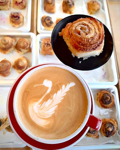 Kawiarnia i cukiernia - Cafe BREIZH-RID - Gastronomia