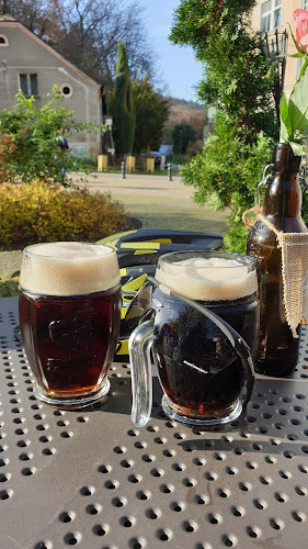 Amorek. Kawiarnia. Staniek K. - Gastronomia