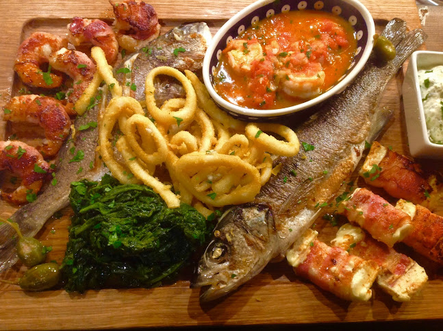 Karczma Bałkańska Dusza - Gastronomia