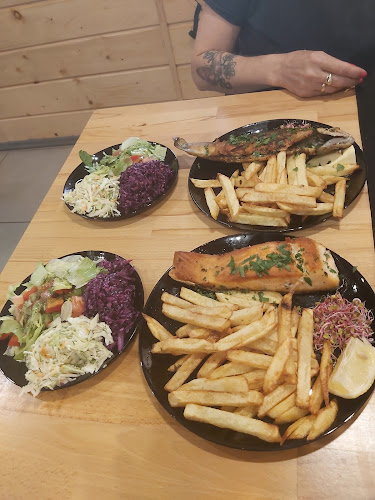 Restauracja Pensjonat Lustrzany Zakątek