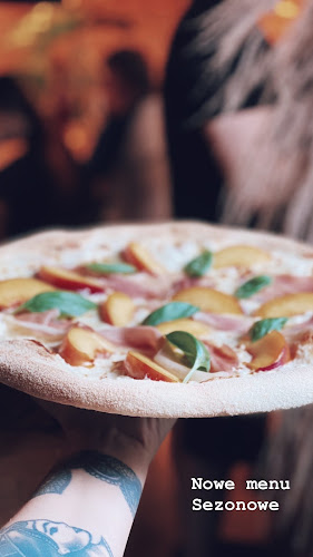 Comentarii opinii despre Suszone na wynos. Take away pizza WILDA