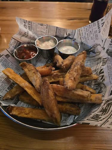 Opinii despre The Alchemist Grill & Cocktail în Warszawa - Gastronomia