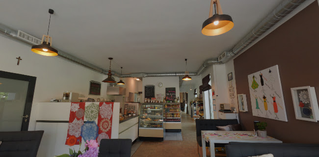 Opinii despre Café Szpilka în Trąbki Wielkie - Gastronomia