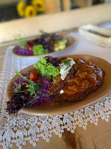 Opinii despre Karczma Ciosana în Szczyrk - Gastronomia