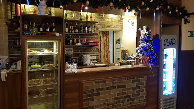 Restauracja Mazowsze. Tradycyjna Polska Kuchnia. Olbrzymie Porcje.