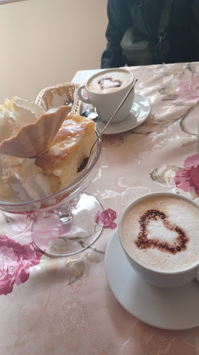 Exclusive Caffe Monika - Gastronomia