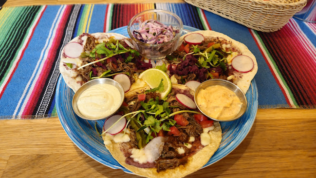 Amigos Mexican Restaurant - Gastronomia