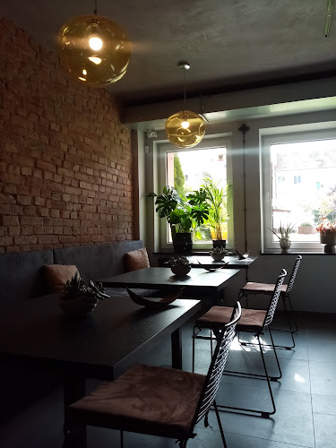 Golden Ticket, Jana Henryka Dąbrowskiego 96, 60-575 Poznań