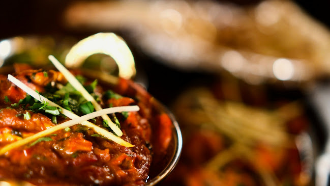 Indus Tandoor - Gastronomia