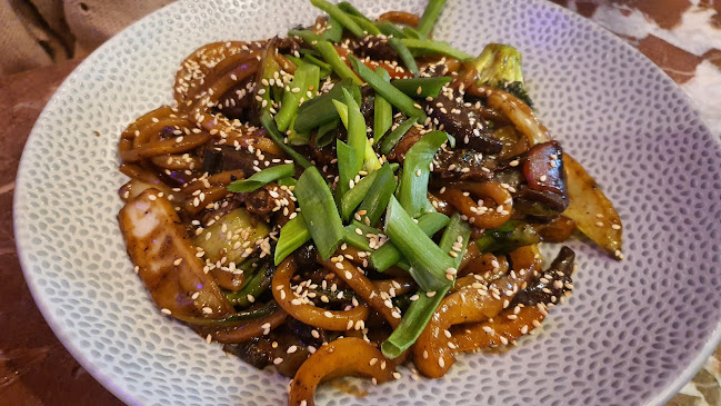 Comments and reviews of COCONUT BAR AND RESTAURANT