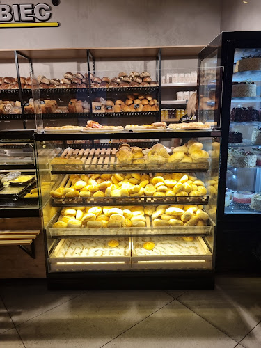 Piastowska 6, 41-700 Ruda Śląska