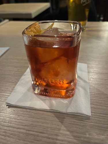 Mostowa 33, 61-854 Poznań