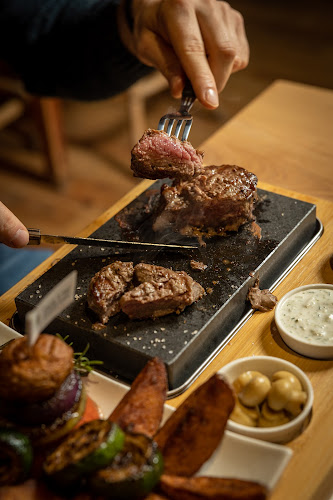 Młyn Restauracja - Kawiarnia - Gastronomia