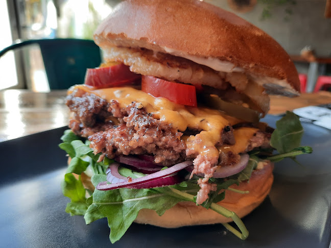 Comentarii opinii despre Habanero Pizza & The Burgers