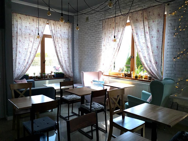 Opinii despre BISTRO CHMURKA în Wysokie Mazowieckie - Gastronomia