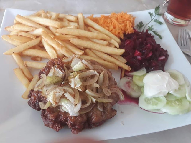 Restauracja Pod Zamkiem Brzezowska A.