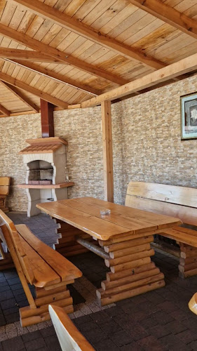 Stary Młyn Restauracja - Hotel Organizator imprez Pokoje gościnne Kuchnia polska Obiady domowe