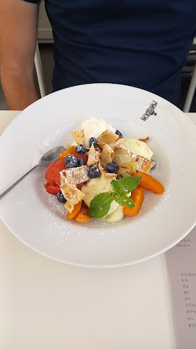 Manekin - Gastronomia