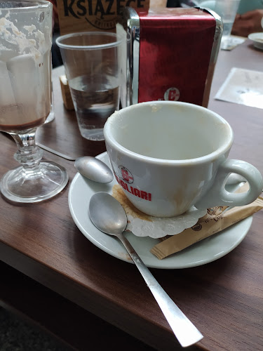 Opinii despre Kawiarnia Kryniczanka Cafe în Krynica-Zdrój - Gastronomia