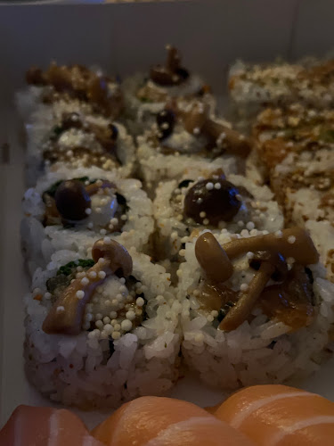 Rolka Sushi Bar - Gastronomia