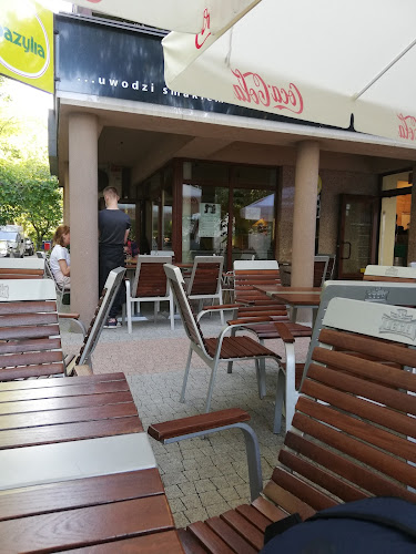 Słowicza 1a, 05-807 Podkowa Leśna