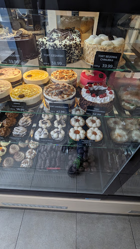 PIEKUŚ piekarnia z cukiernią - Gastronomia