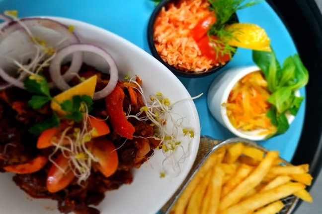 Café-Bistro Smacznego Afrykańska kuchnia, dania z Afryki, tropikalna kuchnia - Gastronomia