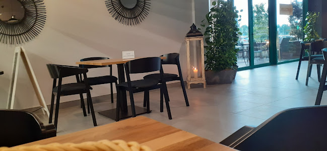 Restauracja Jucca Open Times