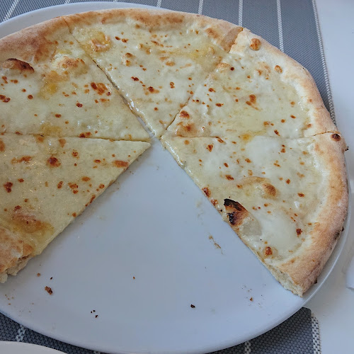 Opinii despre Dom Pizzy i Wina în Częstochowa - Gastronomia