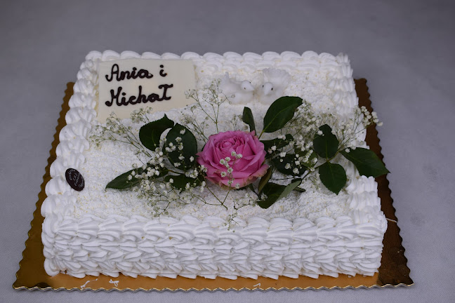 Ozdowscy T.D.J. Zakład piekarniczo - cukierniczy - Gastronomia