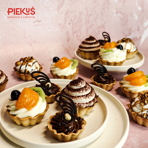Opinii despre PIEKUŚ piekarnia z cukiernią în Lubicz Górny - Gastronomia